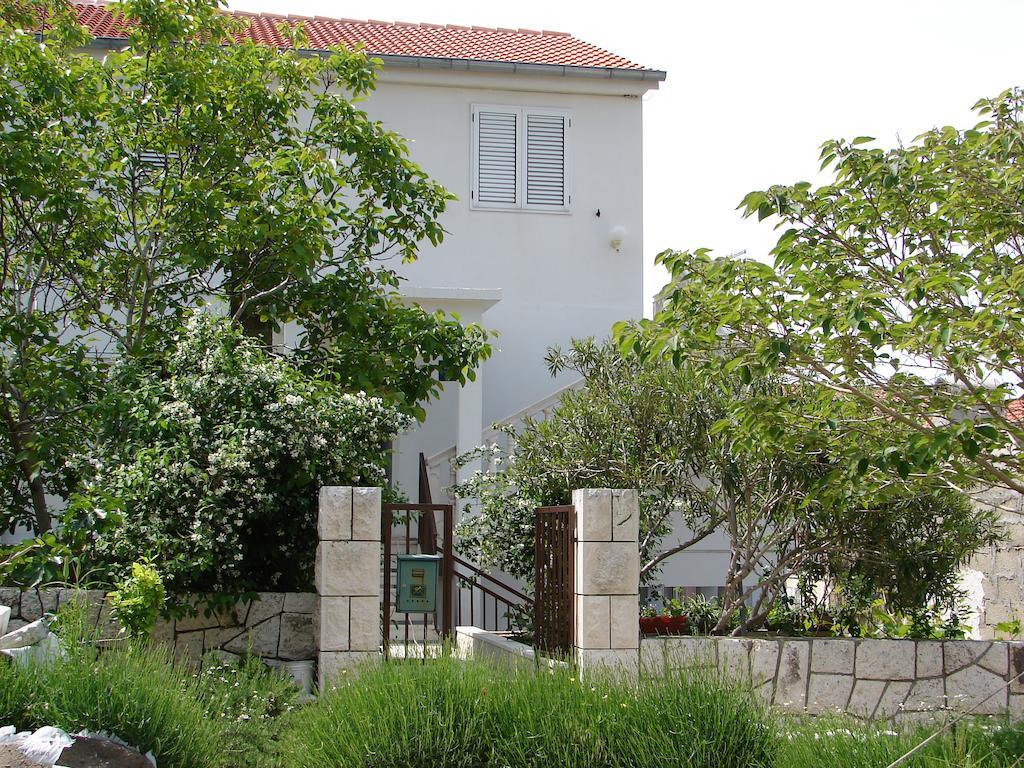 Apartma Curin Hvar Town